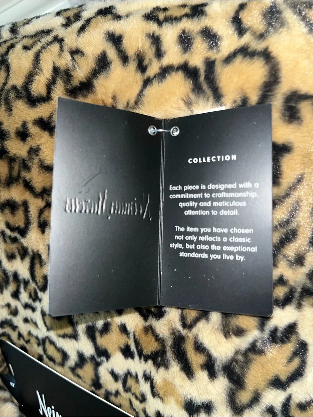 1-NWT Neiman Marcus Leopard Design Luxury Faux Mink Fur Throw Blanket 50”x 70”